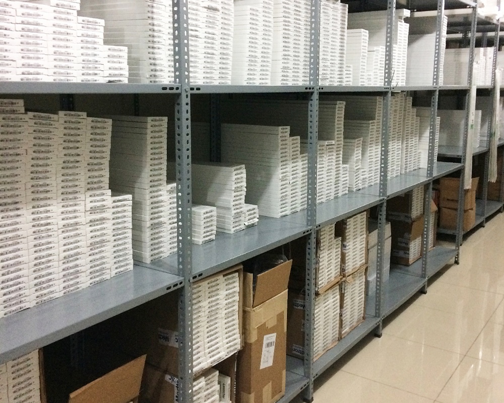 Raf Sistemleri ile Kişisel Kütüphane Tasarımı: Kitap Severler için İpuçları