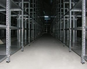 Read more about the article Depolama Sanatı: Çelik Raflarla Mekanları Sanat Eserine Dönüştürün