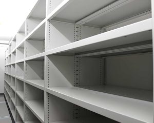 Read more about the article Metal Raf Sistemleri Kapsamlı İncelemesi